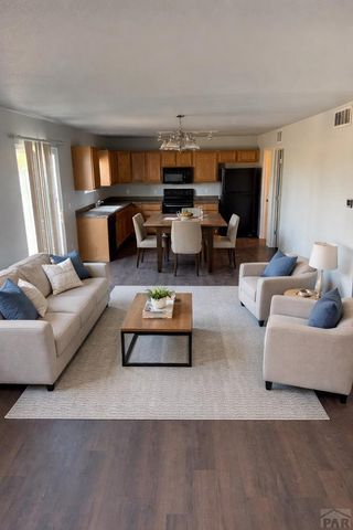 3225 W 18th St, Pueblo, CO 81003