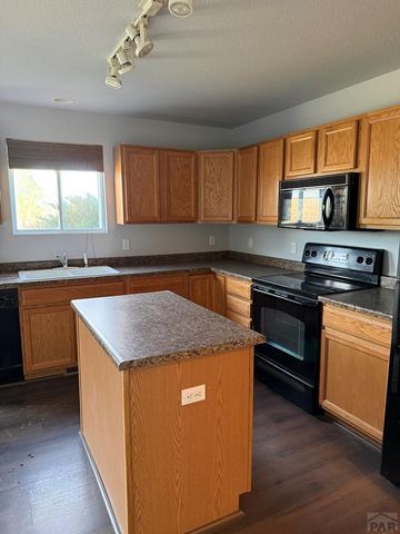 3225 W 18th St, Pueblo, CO 81003