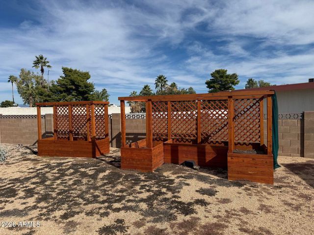 10822 W Manzanita Drive, Sun City, AZ 85373