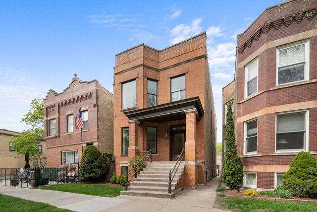 3804 N Leavitt Street, Chicago, IL 60618