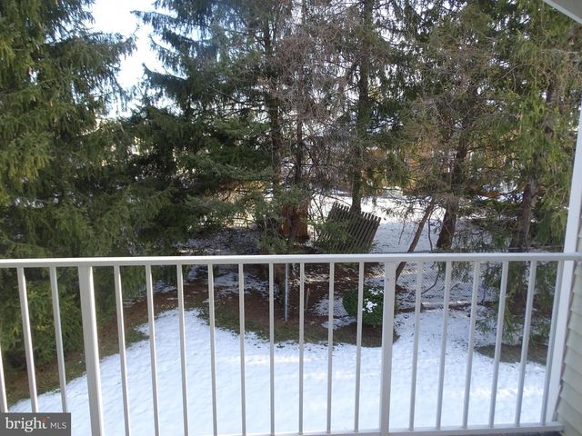 406 STEAMBOAT STATION DR, Southampton, PA 18966