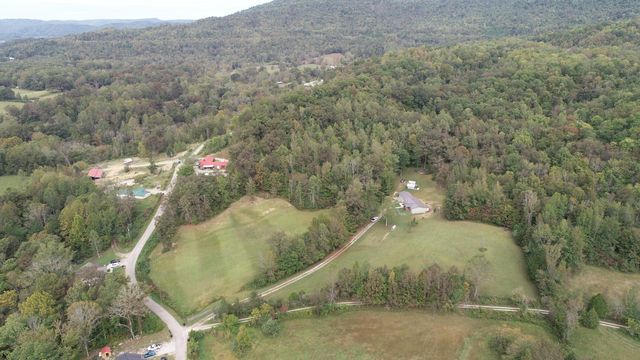 2694 Buck Creek Road, Williamsburg, KY 40769