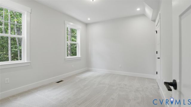 9355 Stingray Point Ct, New Kent, VA 23124