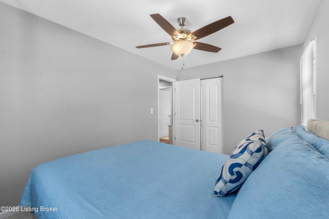 7804 Davhal Dr, Louisville, KY 40291