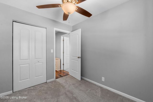 7804 Davhal Dr, Louisville, KY 40291