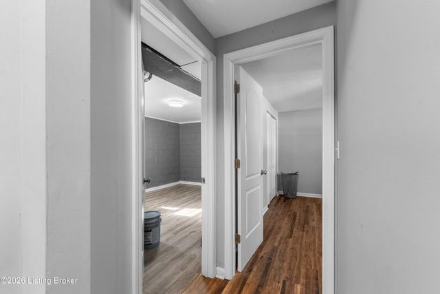 7804 Davhal Dr, Louisville, KY 40291