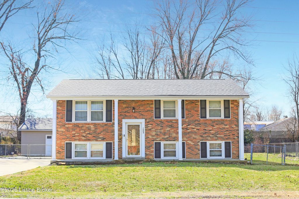 7804 Davhal Dr, Louisville, KY 40291