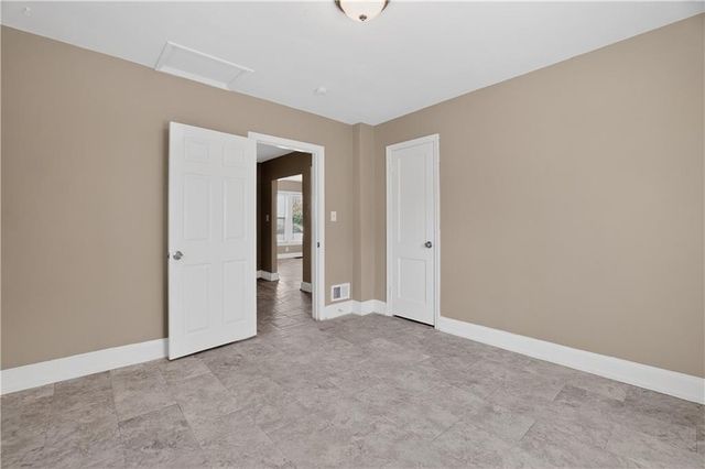 1522 W Walnut Street, Independence, MO 64050