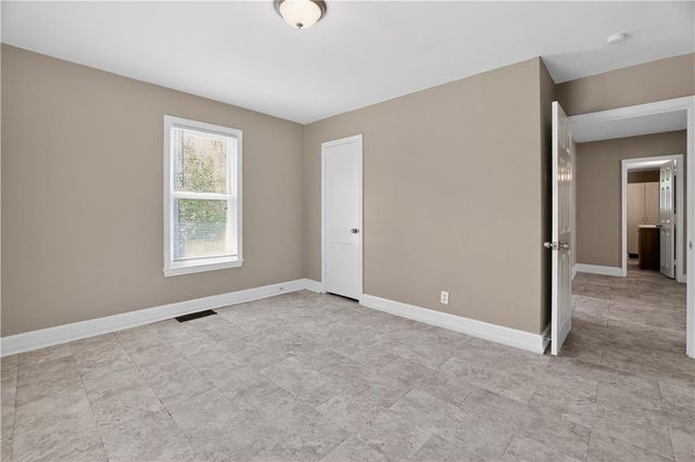 1522 W Walnut Street, Independence, MO 64050