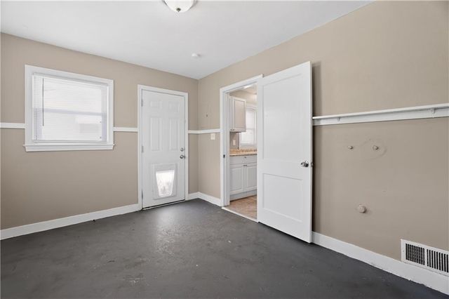 1522 W Walnut Street, Independence, MO 64050