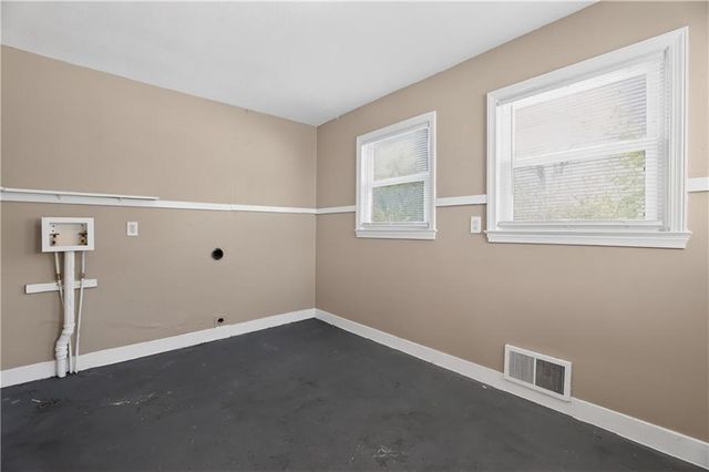 1522 W Walnut Street, Independence, MO 64050