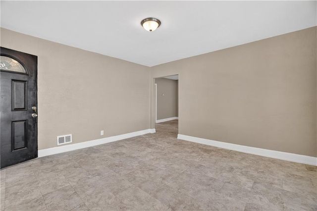 1522 W Walnut Street, Independence, MO 64050