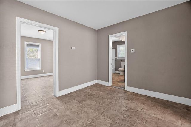 1522 W Walnut Street, Independence, MO 64050