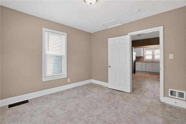 1522 W Walnut Street, Independence, MO 64050