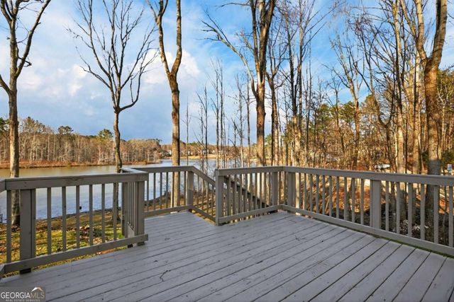 511 Lakeside Drive, Hiram, GA 30141