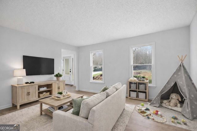 511 Lakeside Drive, Hiram, GA 30141