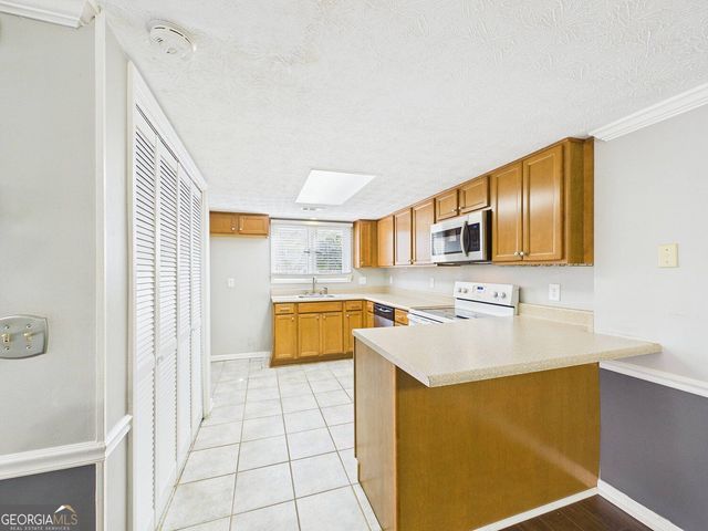2483 Cedar Canyon Road SE, Marietta, GA 30067