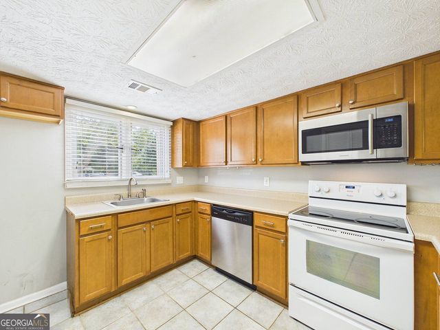 2483 Cedar Canyon Road SE, Marietta, GA 30067