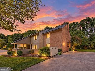 2483 Cedar Canyon Road SE, Marietta, GA 30067
