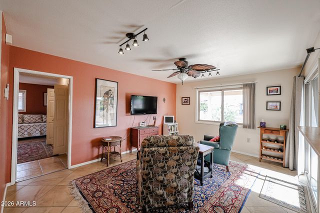 17621 N JASMINE Drive, Sun City, AZ 85373