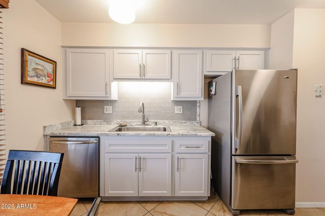 17621 N JASMINE Drive, Sun City, AZ 85373