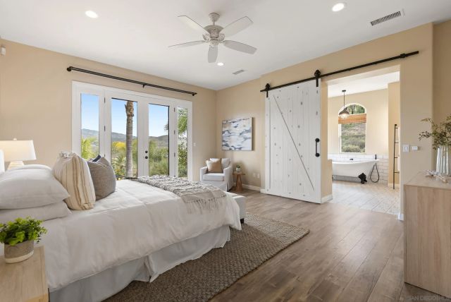 1101 Sierra Linda, Escondido, CA 92025