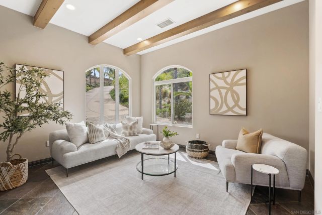 1101 Sierra Linda, Escondido, CA 92025