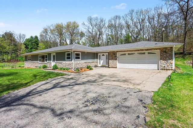8640 N 24th Street, Richland Twp, MI 49004