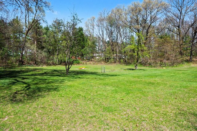 8640 N 24th Street, Richland Twp, MI 49004