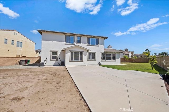 32144 Old Country Court, Winchester, CA 92596