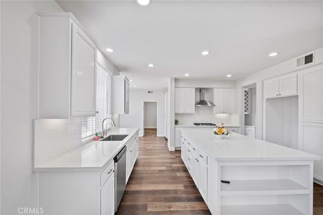 32144 Old Country Court, Winchester, CA 92596