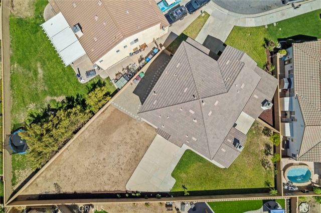 32144 Old Country Court, Winchester, CA 92596