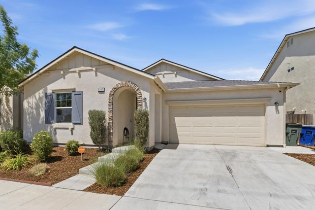 4347 N Gorma Ave, Fresno, CA 93723