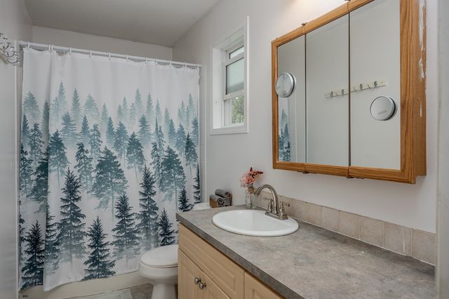 2291 BLUE SPARKLE DRIVE, North Pole, AK 99705