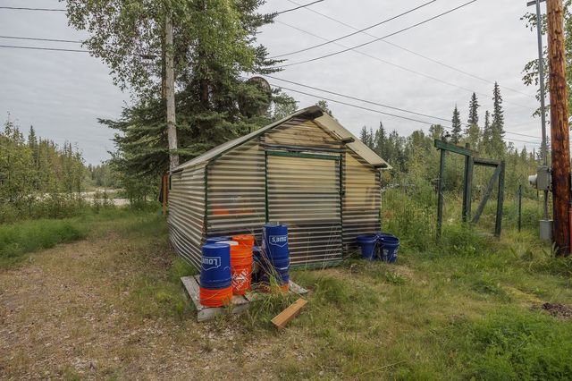 2291 BLUE SPARKLE DRIVE, North Pole, AK 99705
