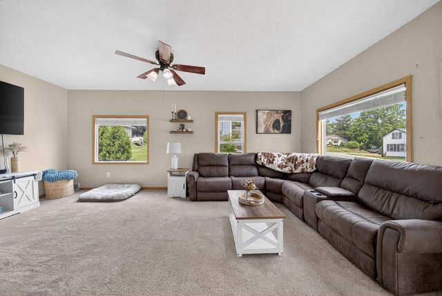206 Lake STREET, Cascade, WI 53011