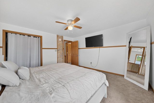 206 Lake STREET, Cascade, WI 53011