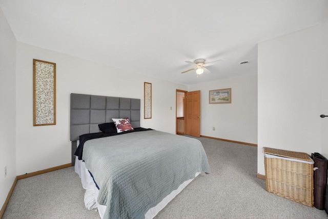 206 Lake STREET, Cascade, WI 53011