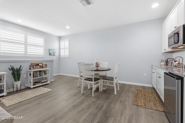 261 Old Moss Circle, Deland, FL 32724
