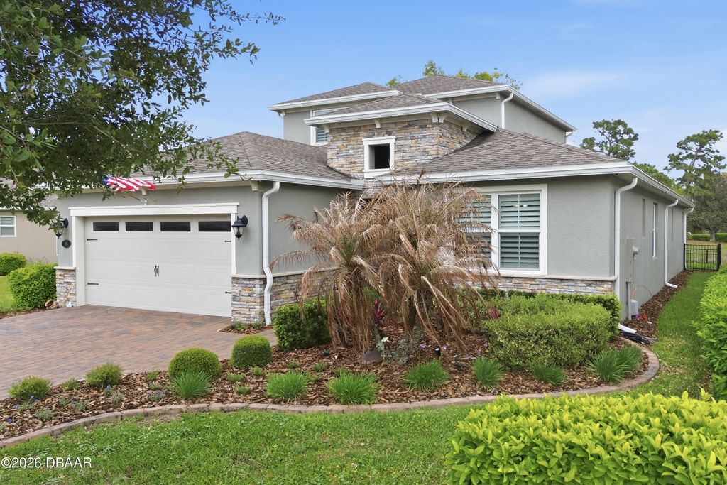 261 Old Moss Circle, Deland, FL 32724