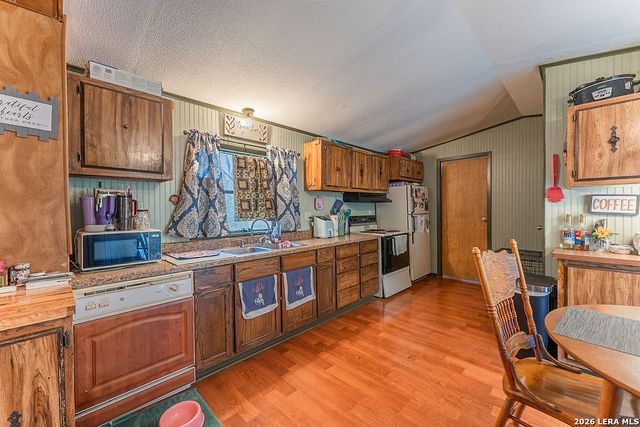143 WATERMAN LN, Pipe Creek, TX 78063