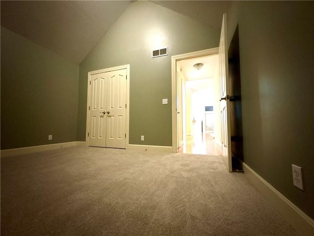 2409 SW Lilly Drive, Lee's Summit, MO 64081