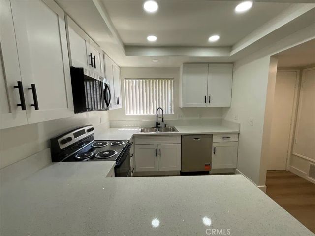 470 S Ranchview Circle 46, Anaheim Hills, CA 92807
