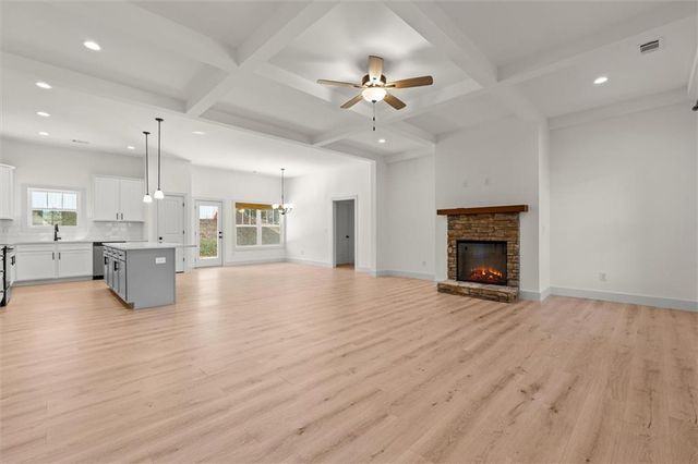 51 Post Oak Trace, Villa Rica, GA 30180
