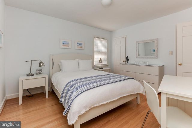 1723 OAKCREST DRIVE, Alexandria, VA 22302