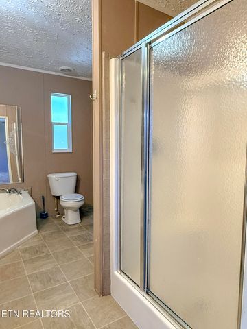 18726 Clarkrange Hwy, Monterey, TN 38574