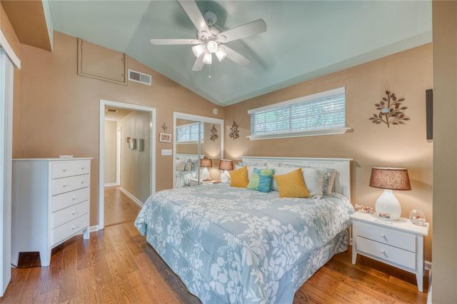 113 Red Bird DR, Kingsland, TX 78639