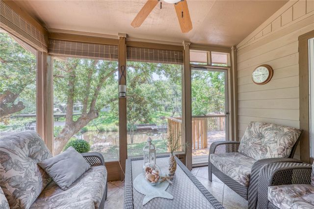113 Red Bird DR, Kingsland, TX 78639