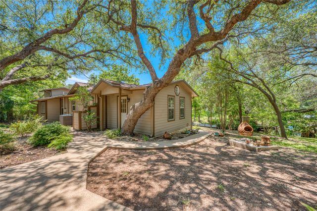 113 Red Bird DR, Kingsland, TX 78639