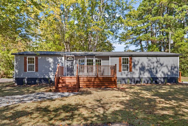 334 Glen Street, Summerville, SC 29483